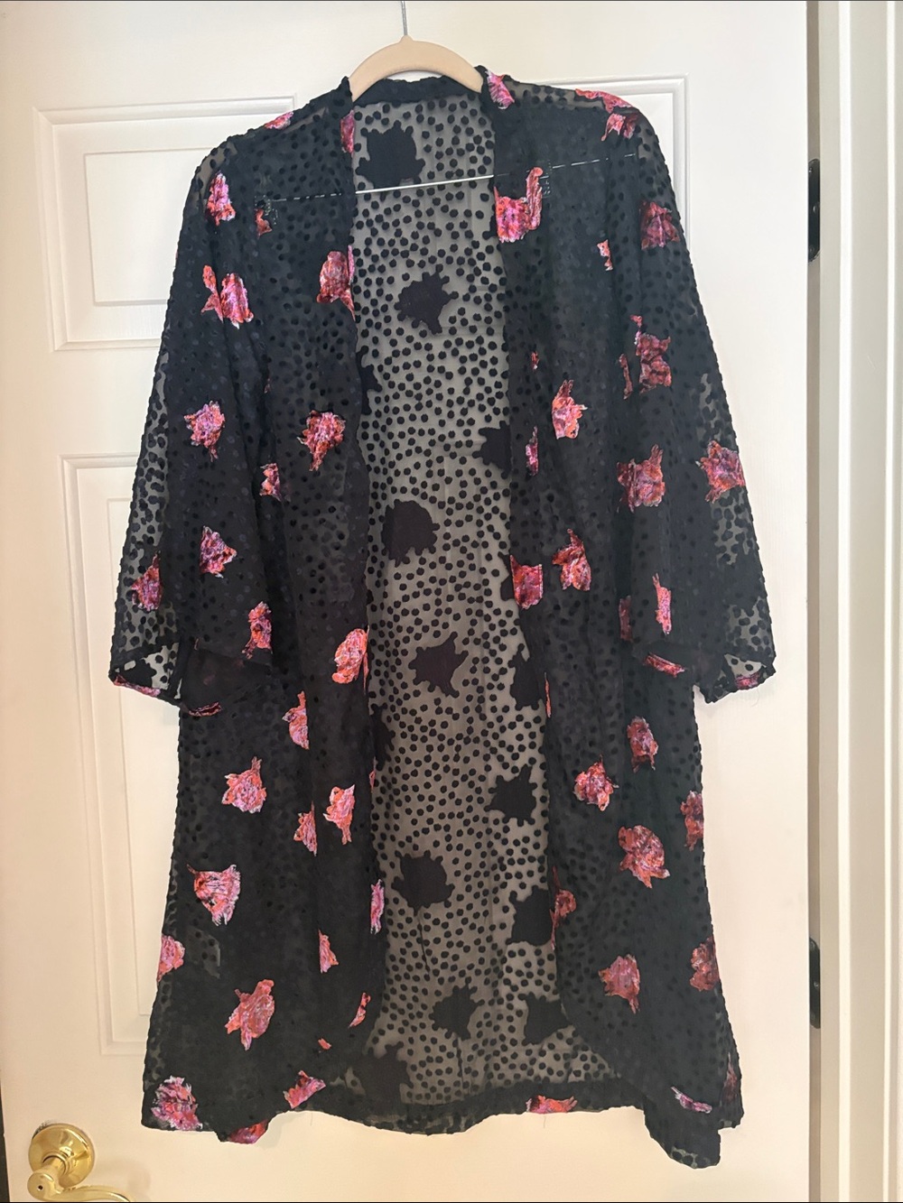AnthropologieBlack Sheer Floral Kimono Jacket with Pink and Black Velvet Accents